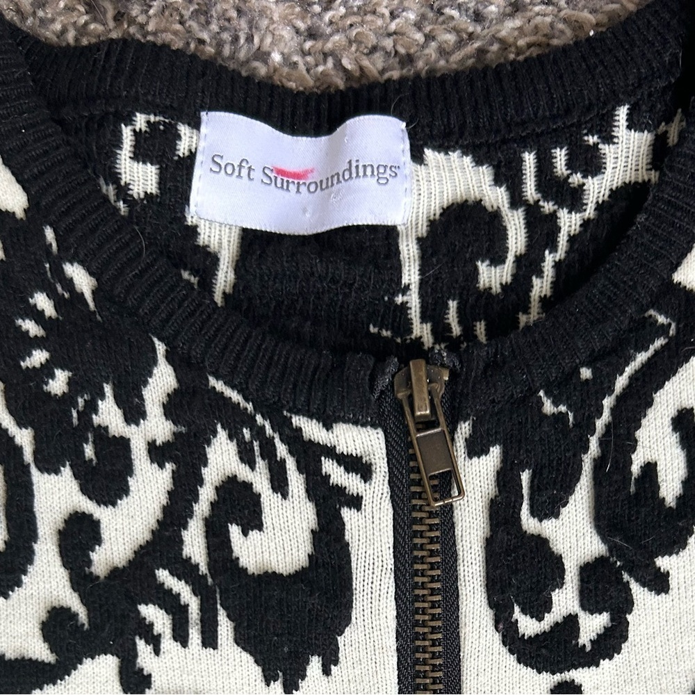 Soft Surroundings Women’s Zip Up Black and Off White Cardigan Sweater Size Large - Picture 5 of 9